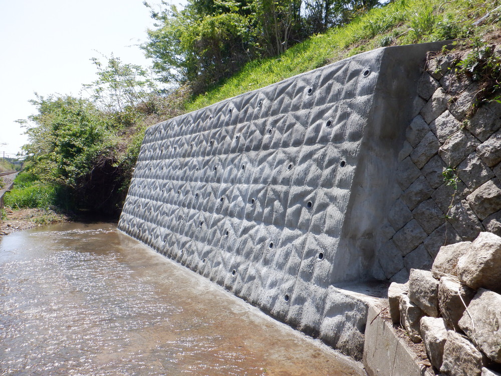 福島県夜ノ森付近土留壁修繕工事